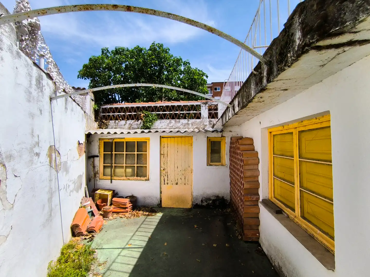 Vista exterior de Casa o xalet en venda en Palencia amb Calefacció, Jardí privat i Parquet
