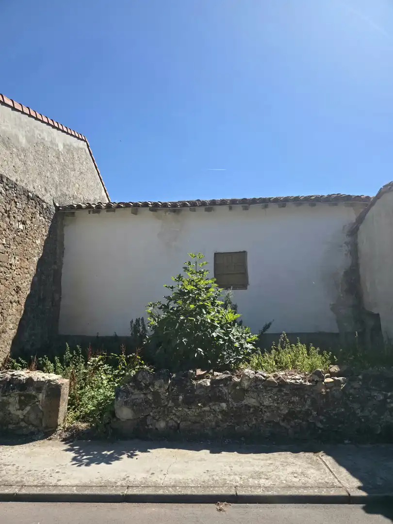 Vista exterior de Casa o chalet en venta en Salinas de Pisuerga con Trastero