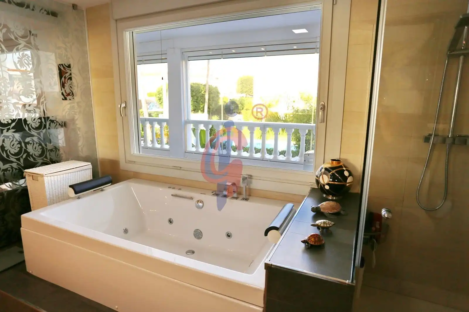 Baño de Casa o chalet en venta en Guardamar del Segura con Aire acondicionado, Jardín privado y Terraza