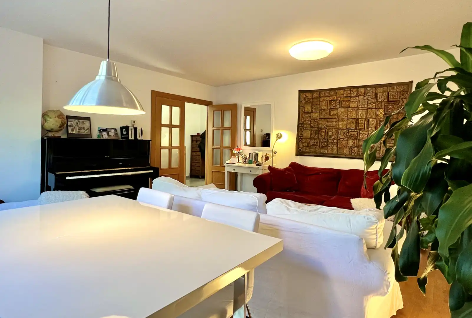 Sala d'estar de Casa o xalet en venda en Haro amb Calefacció, Jardí privat i Parquet