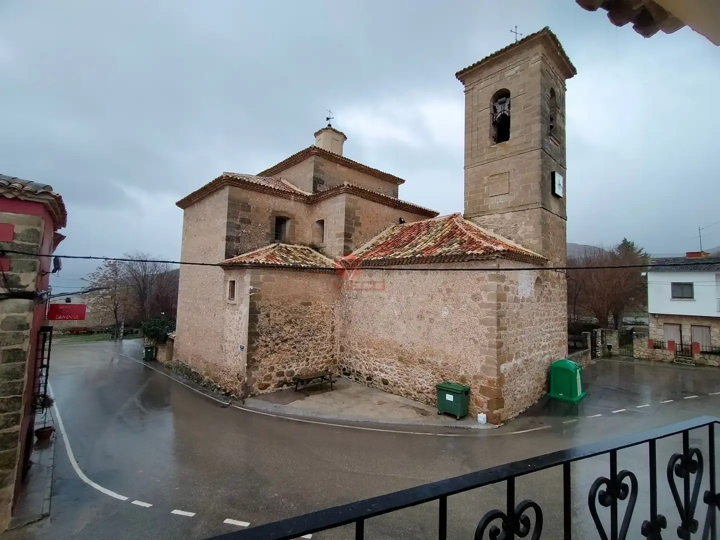 Vista exterior de Local de alquiler en Huete