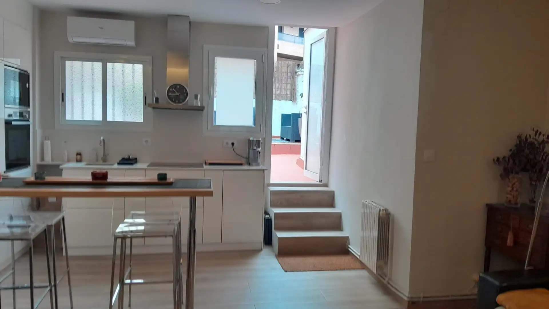 Kitchen of Attic for sale in  Barcelona Capital  with Air Conditioner, Heating and Terrace