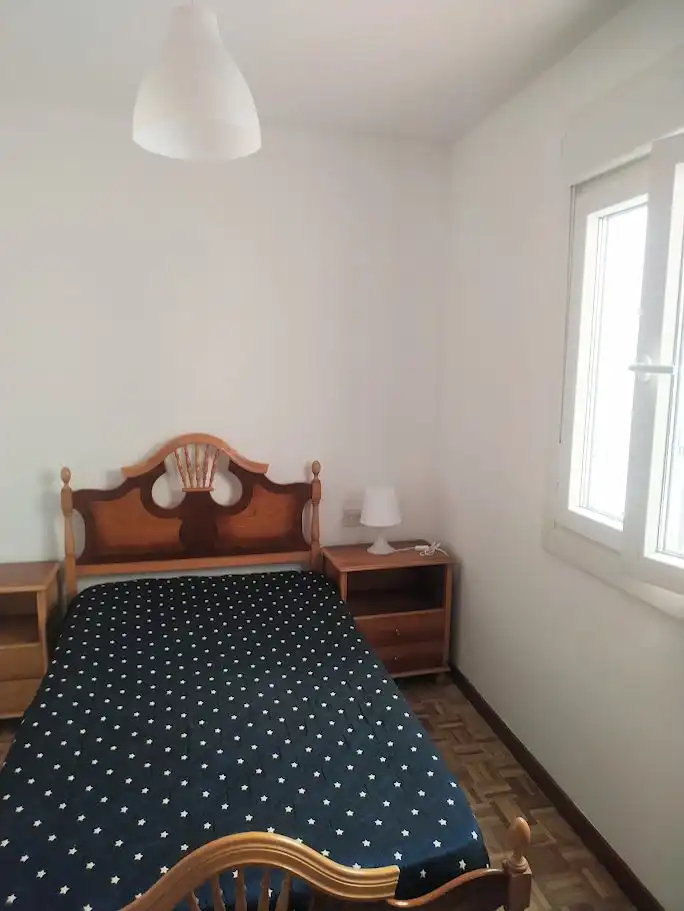 Bedroom of Flat for rent in Betanzos  with Heating, Parquet flooring and Furnished