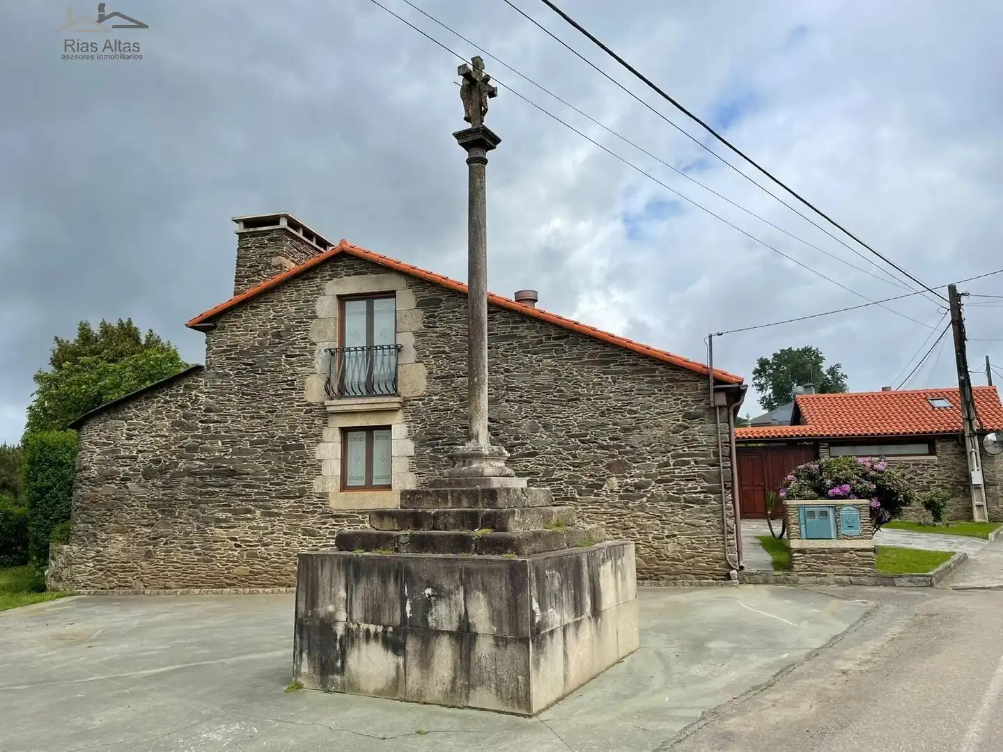 Vista exterior de Casa o chalet en venta en Ordes con Jardín privado y Trastero