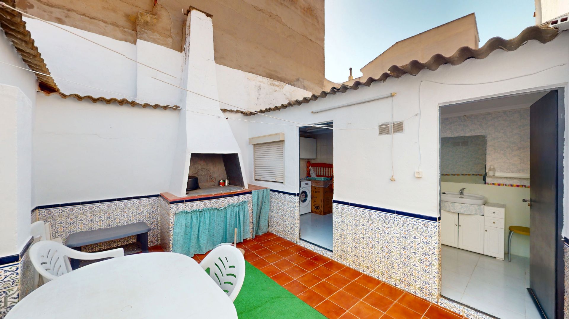 Jardí de Casa o xalet en venda en La Gineta amb Aire condicionat, Terrassa i Traster
