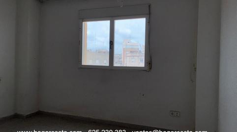 Foto 2 de Pis en venda a Carrer Verge de la Salut, 42, Crevillent, Alicante