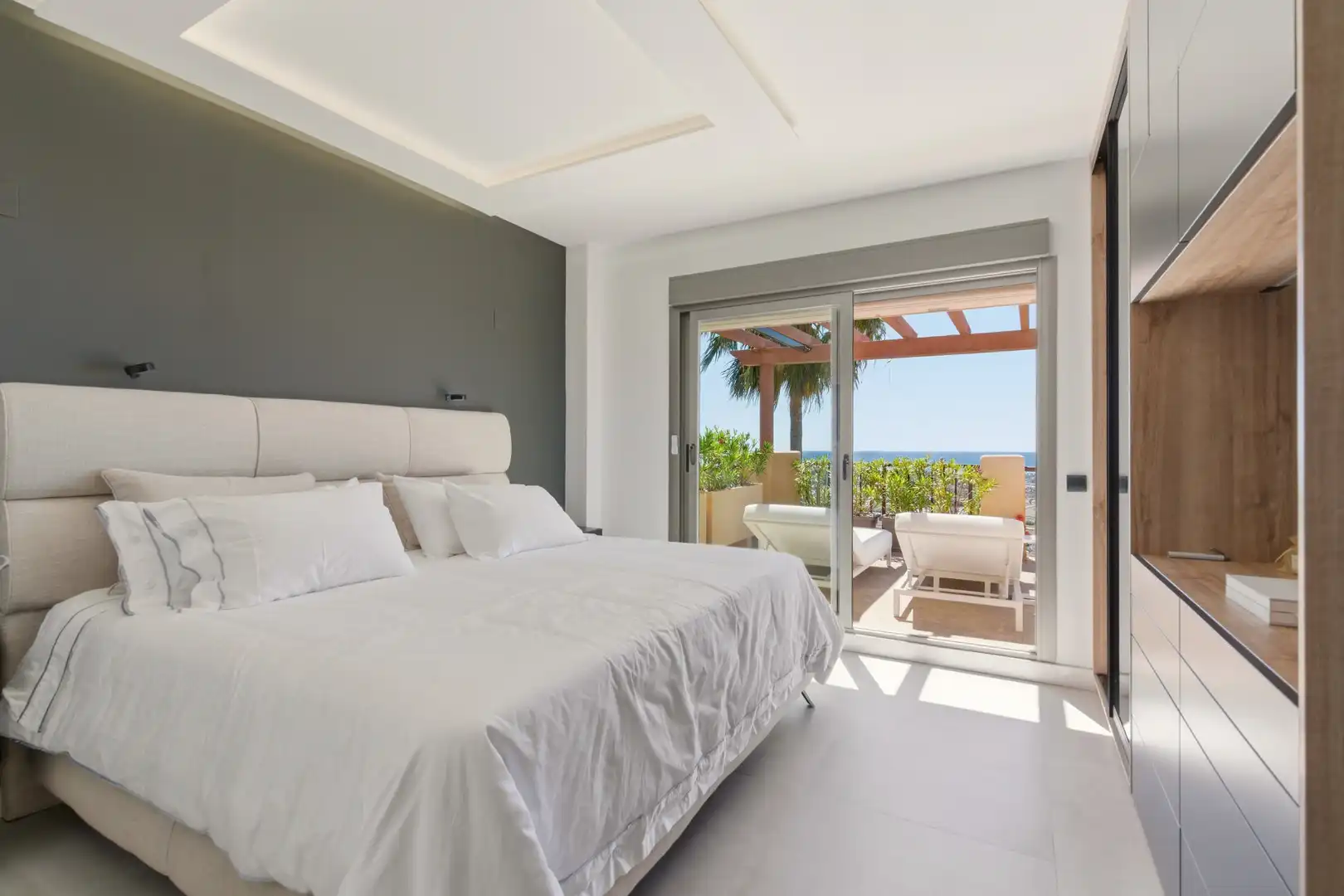 Penthouse with pool for sale in El Paraíso, imagen 7