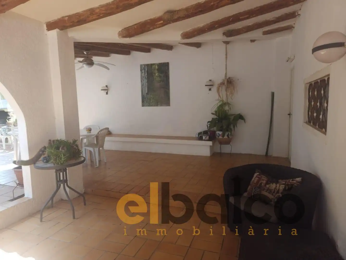 Living room of Country homes for sale in Valls  with Terrace, Swimming Pool and Furnished