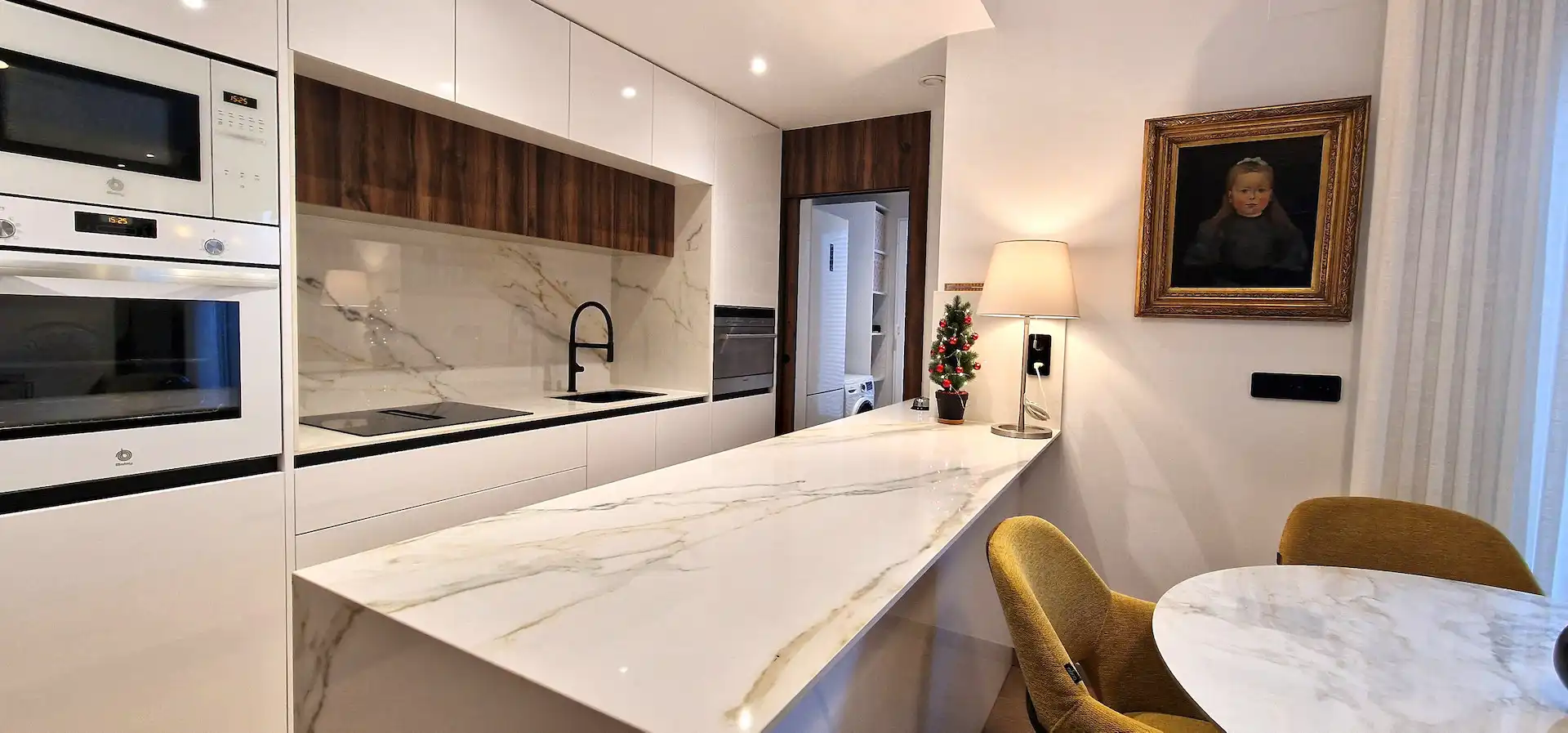Bungalow con piscina en venta en Avenida Antonio Pedrera Soler, imagen 4