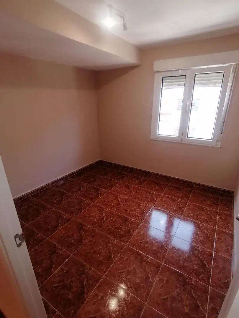Schlafzimmer von Wohnung zur Miete in Gijón 