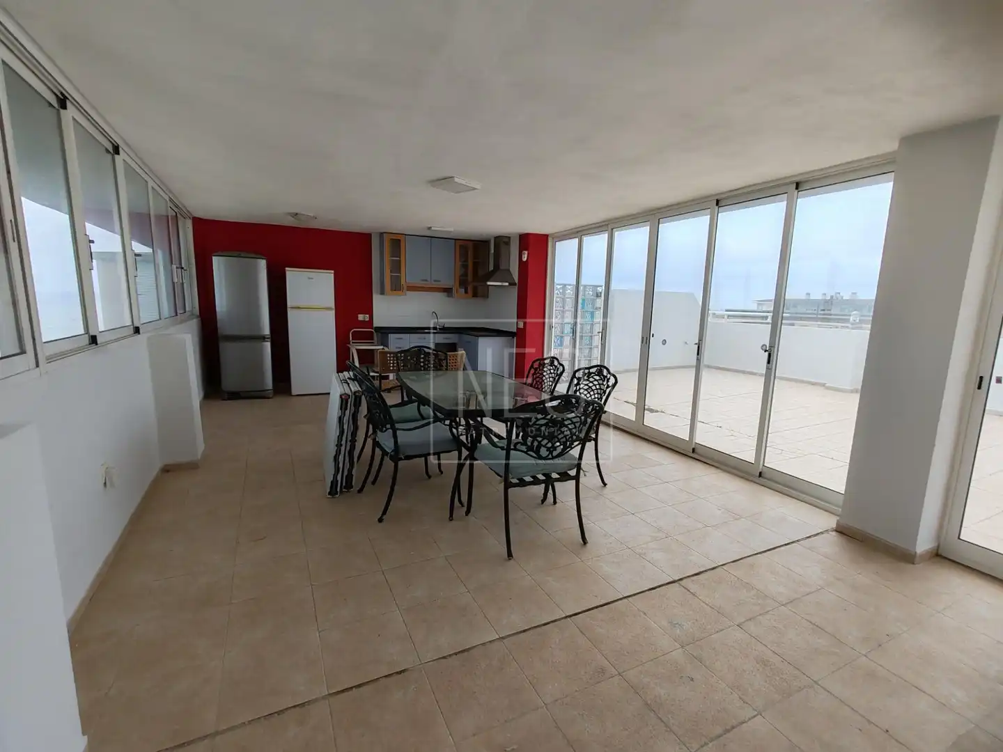 Terraza de Ático en venta en Tavernes de la Valldigna con Aire acondicionado, Terraza y Piscina comunitaria