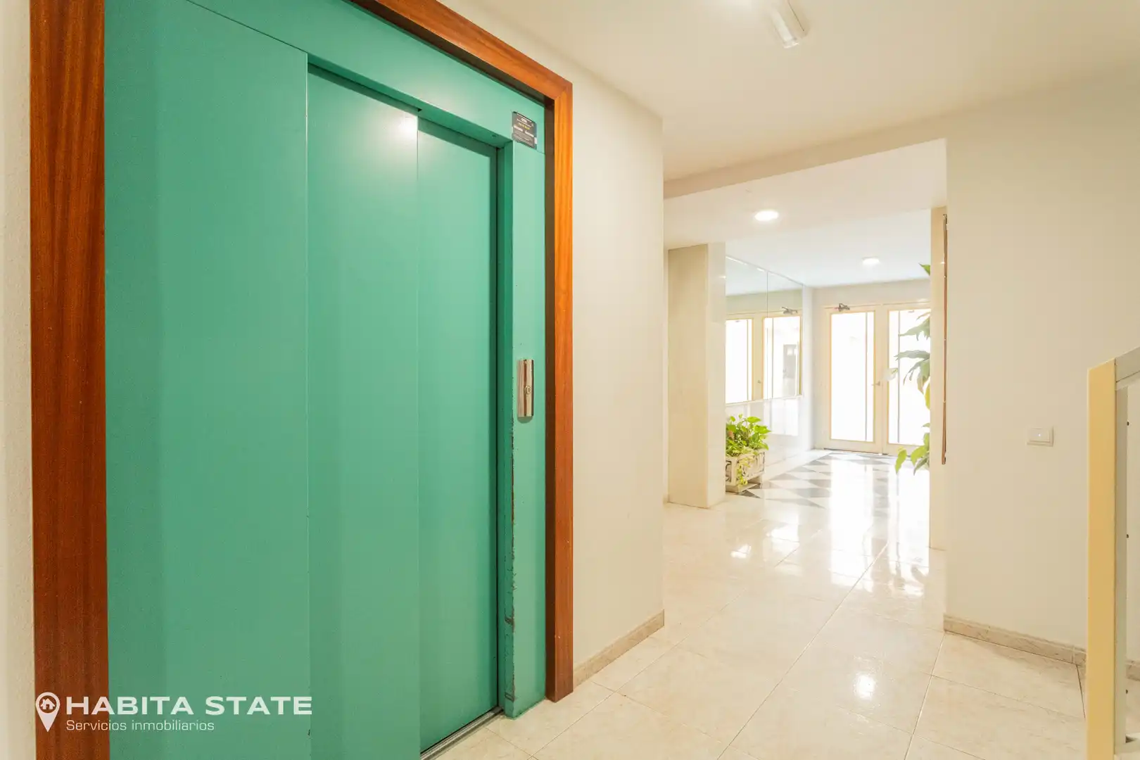 Piso en venta en Roquetas de Mar con Aire acondicionado, Trastero y Amueblado