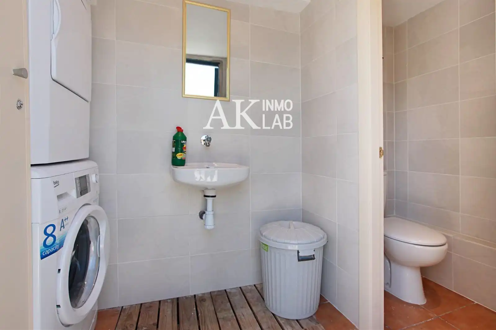 Badezimmer von Gebäude zum Verkauf in Barcelona