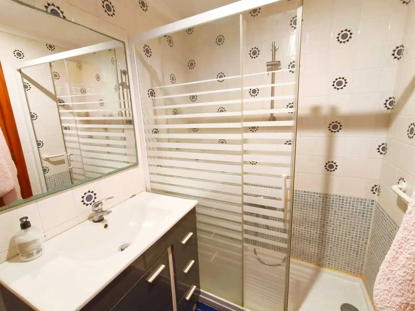 Baño de Piso en venta en Sueca con Amueblado