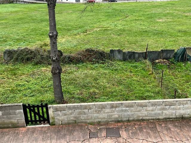 Terreno residencial en Venta en Vega de Espinareda