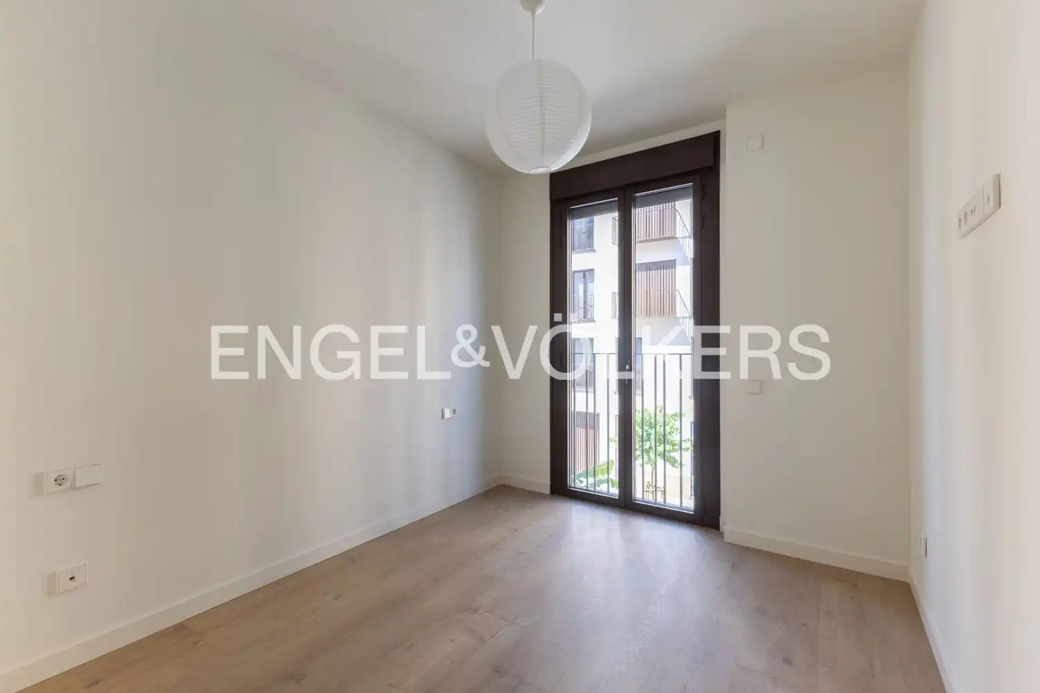 Habitación de Piso de alquiler en Valencia con Aire acondicionado, Calefacción y Jardín privado