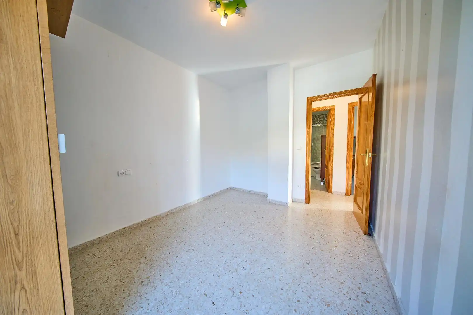 Piso en venta en Granada con Aire acondicionado, Calefacción y Trastero