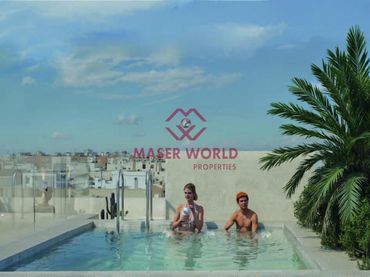 Baixos amb piscina en venda a Playa del Cura
