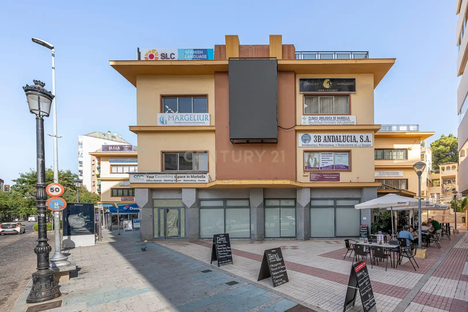 Local en traspaso en Calle Jacinto Benavente, 21, 29601 Marbella, Spain, Ricardo Soriano