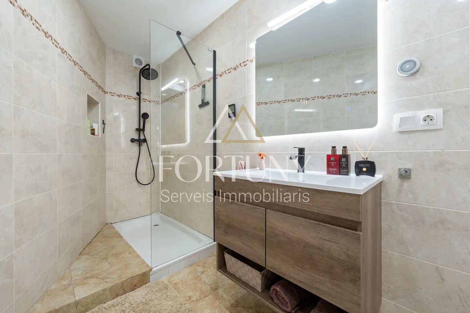 Baño de Piso en venta en Centre