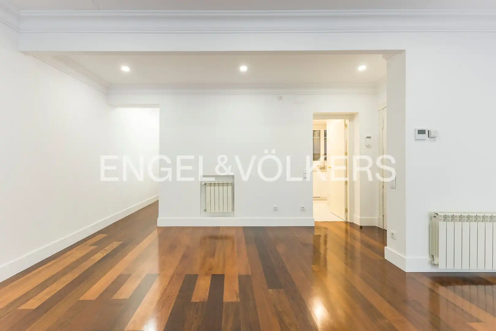 Wohnzimmer von Wohnung zur Miete in Madrid mit Klimaanlage, Heizung und Balkon