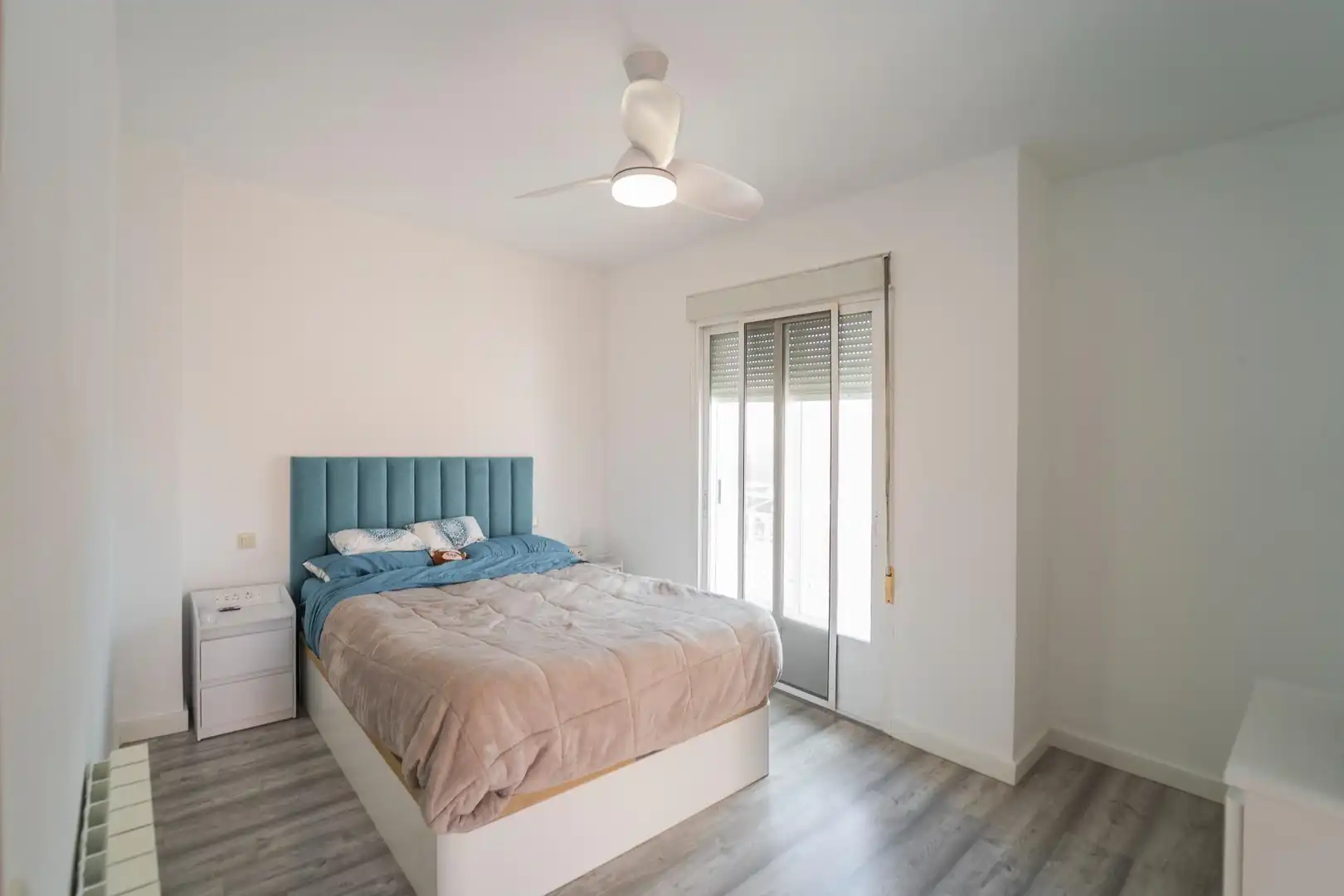 Habitación de Casa adosada en venta en Cedillo del Condado con Calefacción, Jardín privado y Terraza