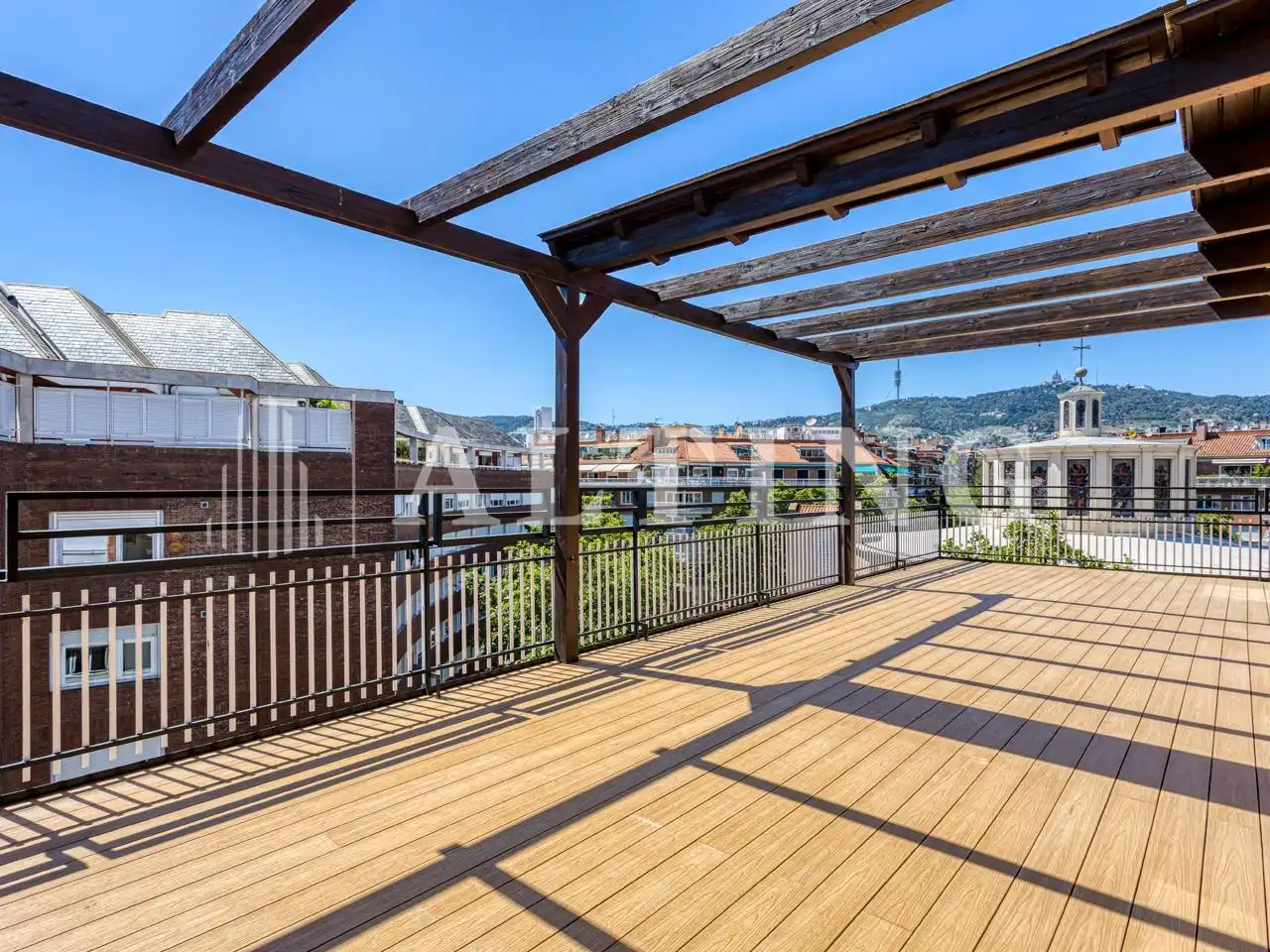 Terraza de Piso de alquiler en Barcelona con Aire acondicionado, Calefacción y Parquet