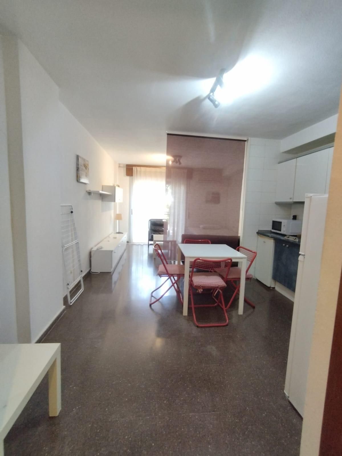 Study to rent in Santa María de Gracia