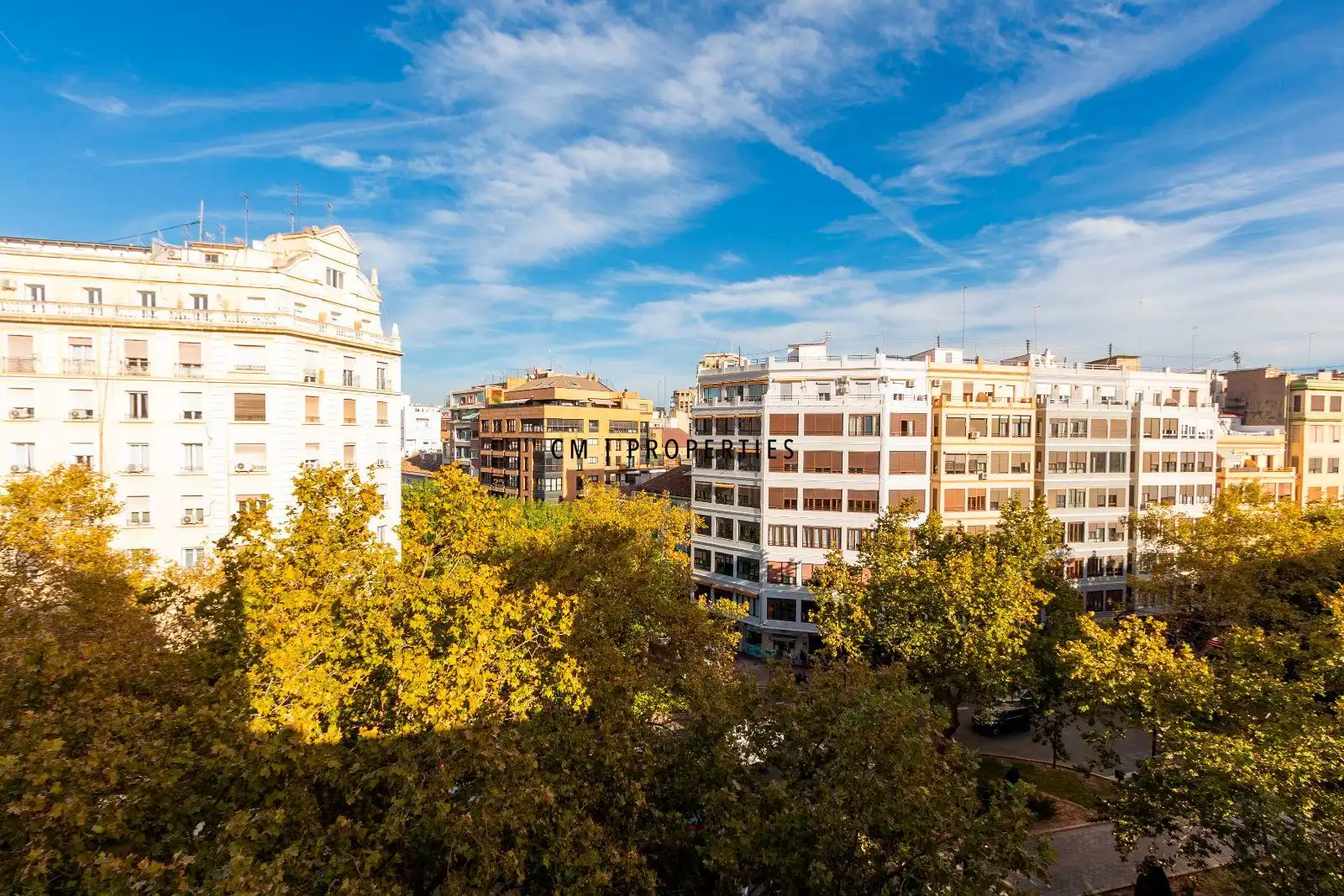 Exterior view of Office for rent in Valencia  with Air Conditioner, Heating and Furnished