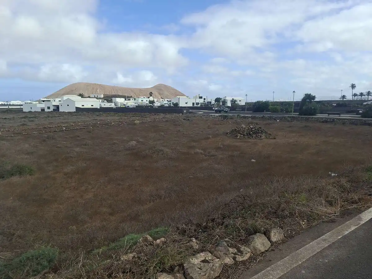 Terreno residenziale in vendita a Tinajo, imagen 3