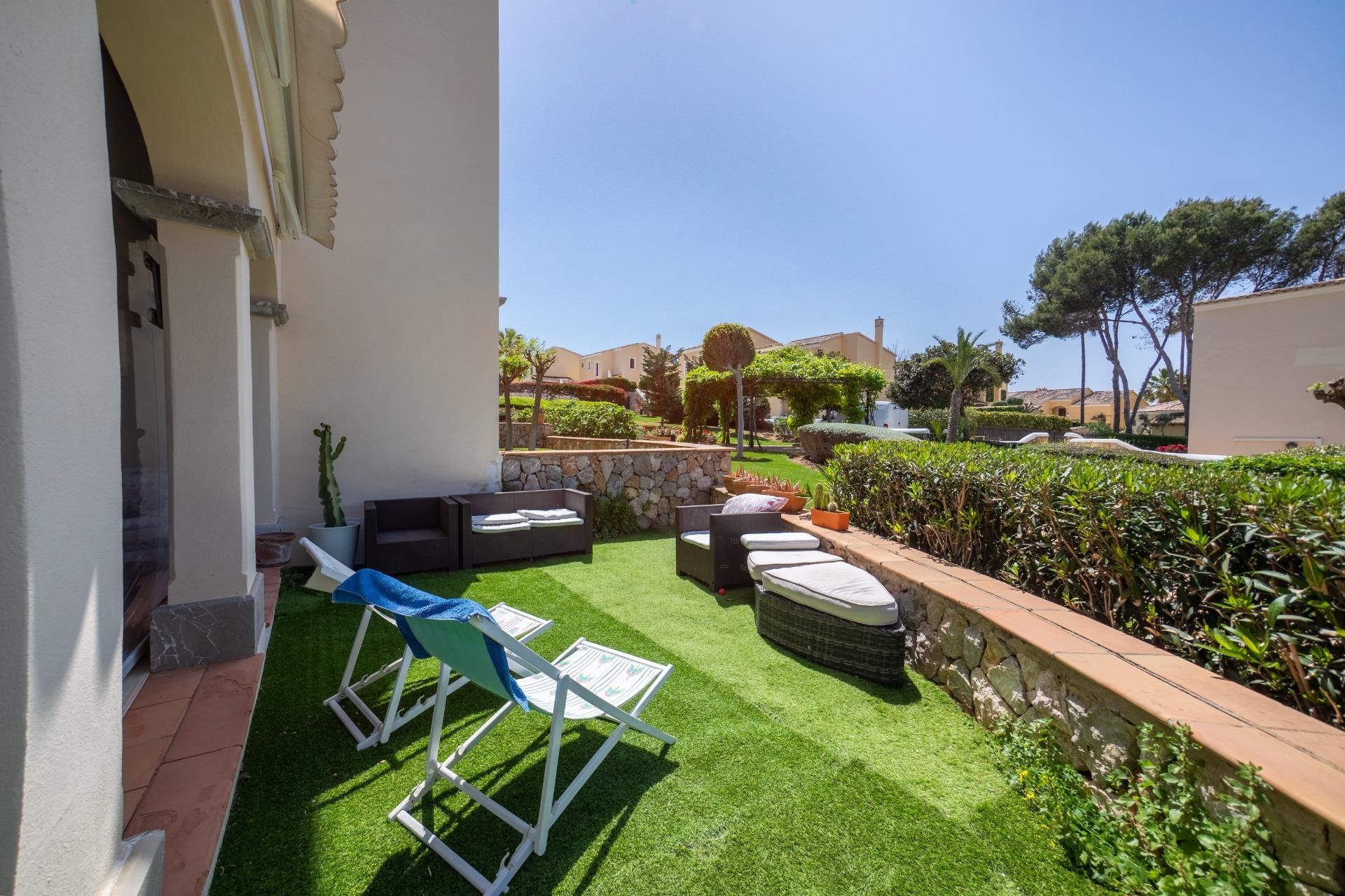 Planta baja en venta en Santa Ponça