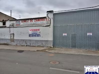 Industrial land for sale in Mora