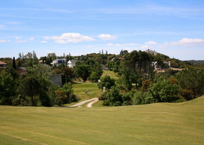Vista exterior de Casa o xalet en venda en Las Rozas de Madrid amb Aire condicionat, Calefacció i Jardí privat