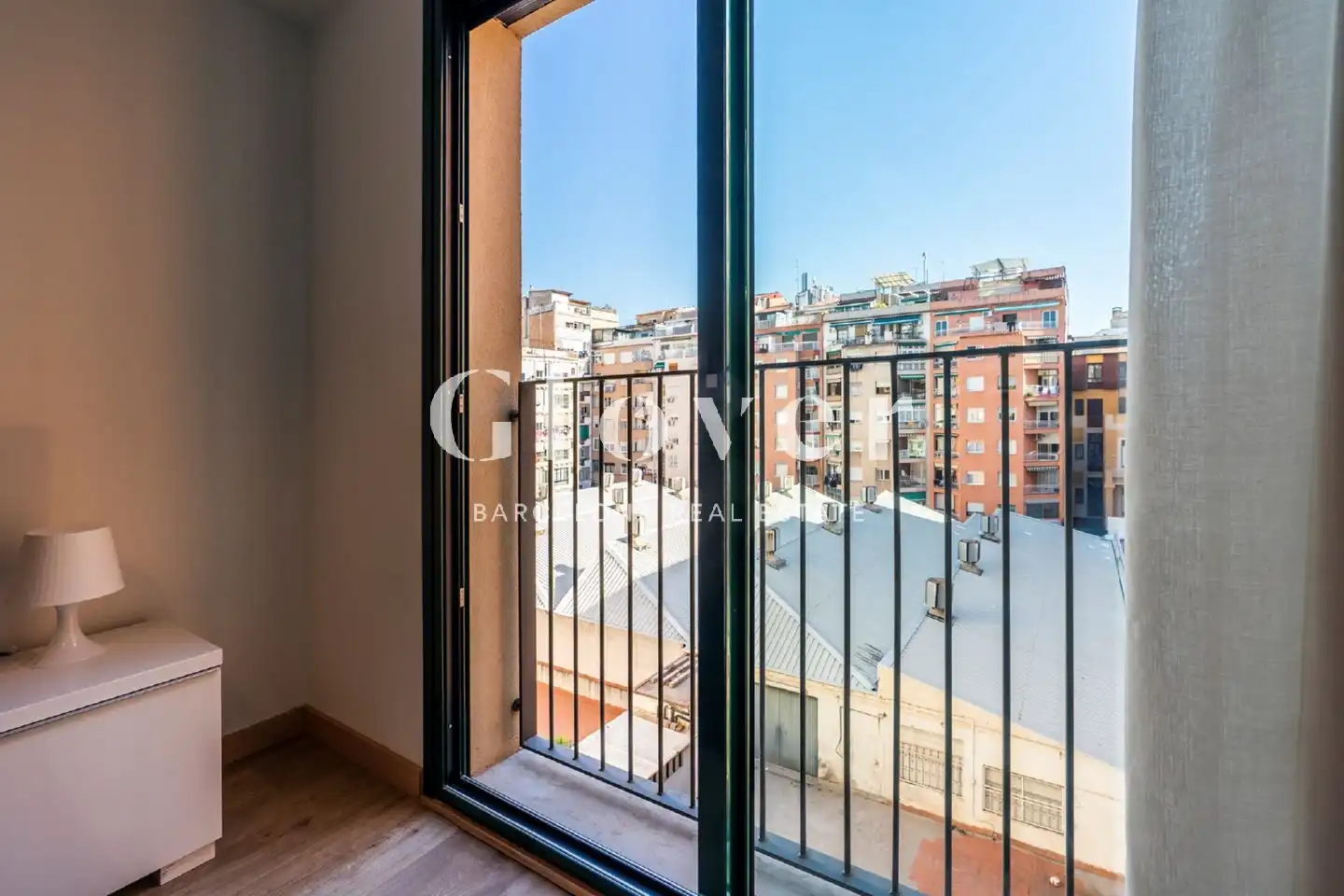 Habitación de Piso en venta en Barcelona con Aire acondicionado y Calefacción