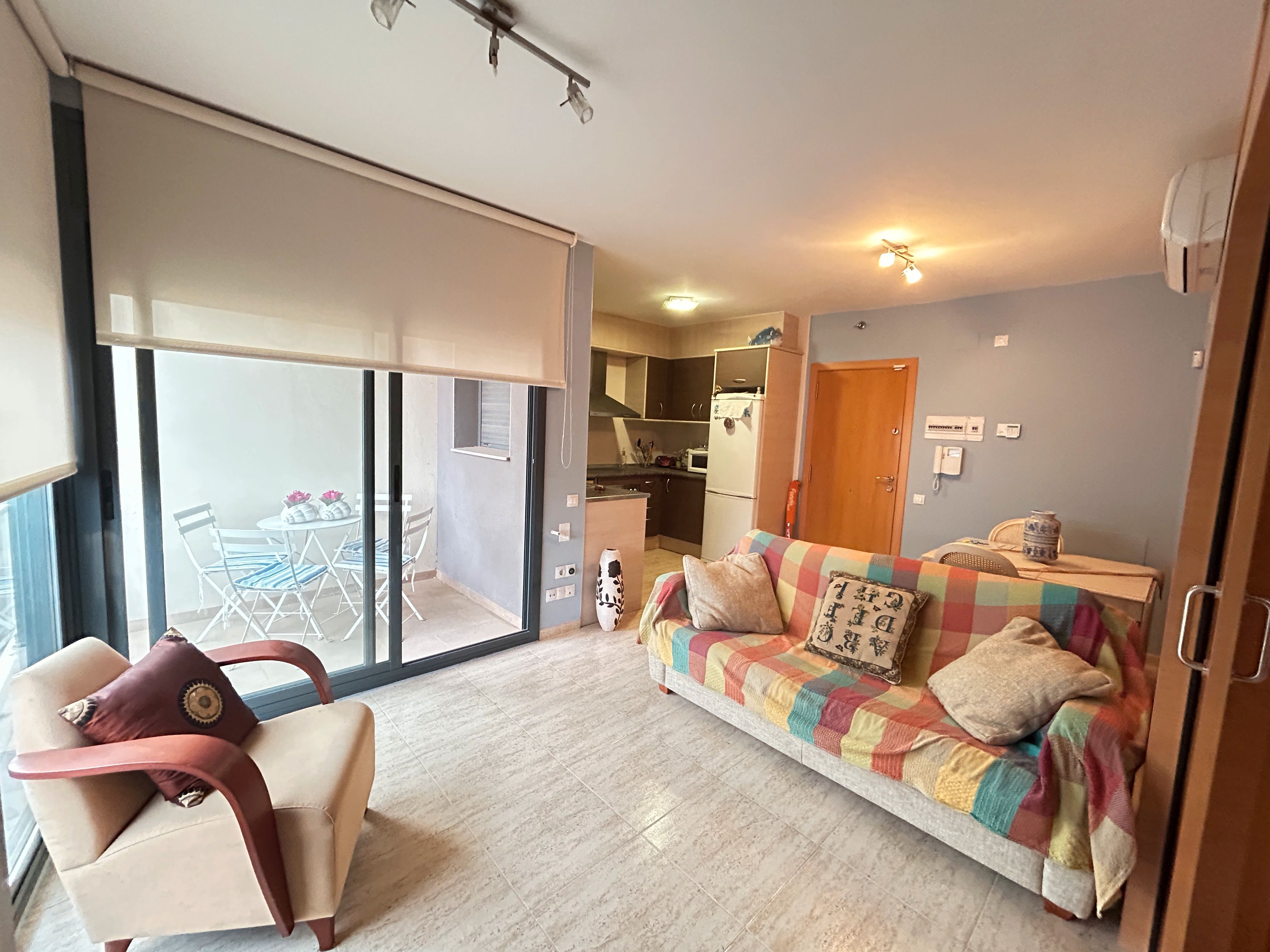 Sala d'estar de Apartament en venda en L'Ampolla amb Aire condicionat, Terrassa i Traster