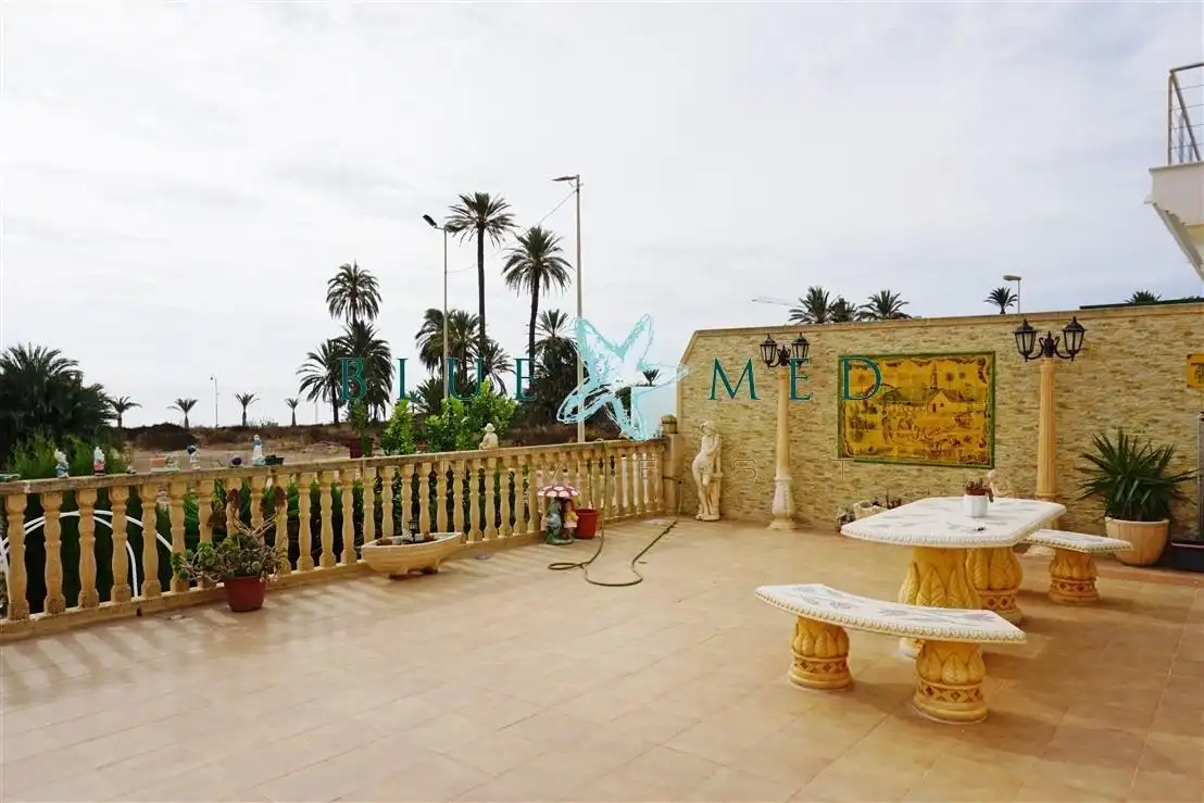 Triplex mit Terrasse zum Verkauf in Avenida Avenida Alamillo, imagen 3