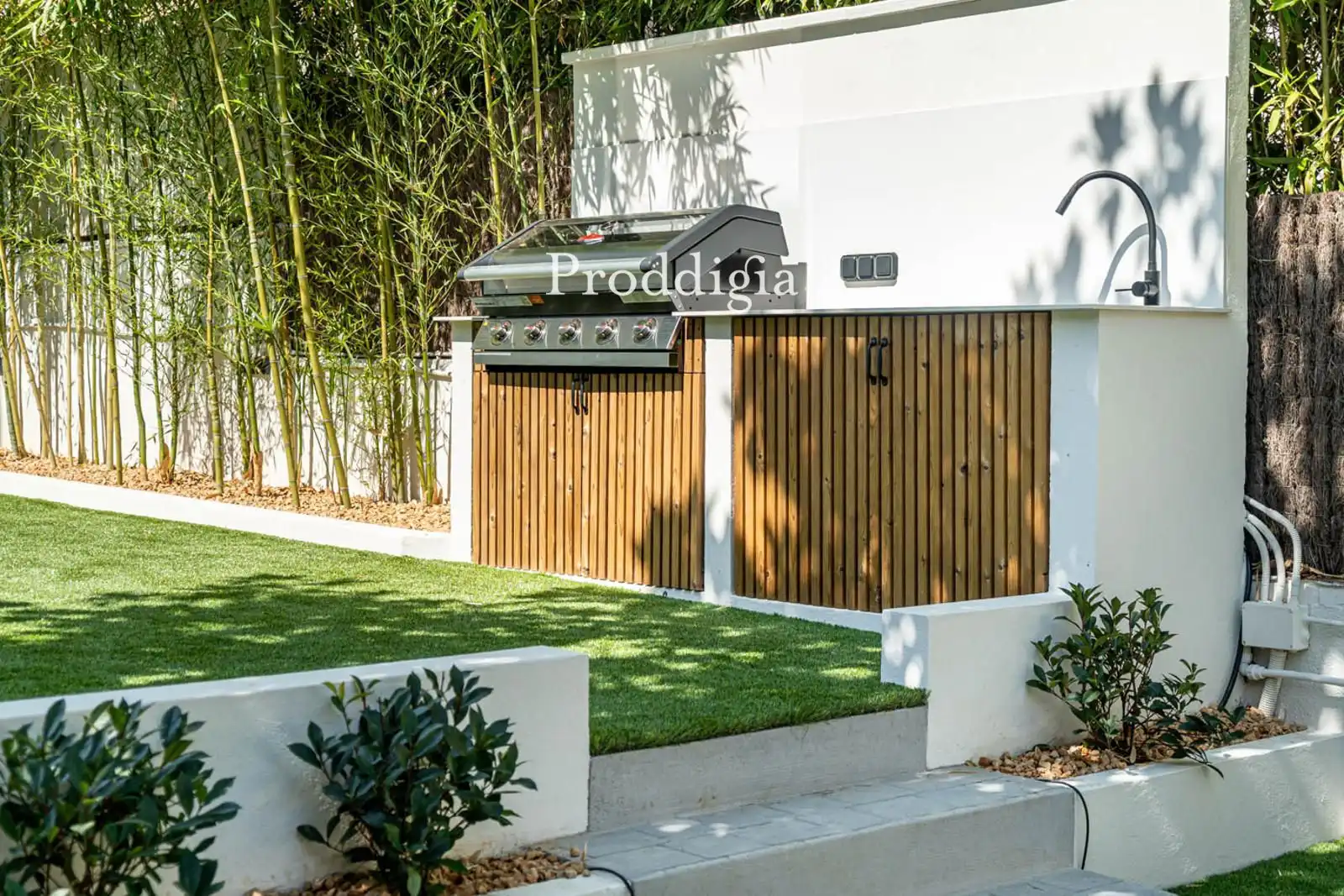 Garden of Houses for rent in Sant Cugat del Vallès  with Air Conditioner, Swimming Pool and Alarm