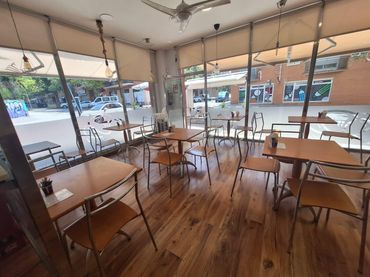 Local comercial en traspàs a Poble