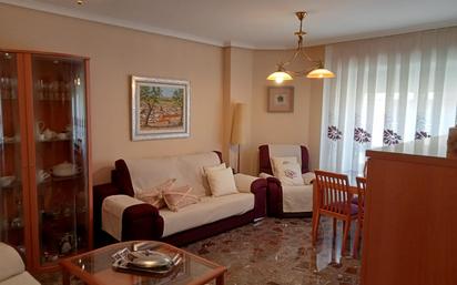 Living room of Flat for sale in  Albacete Capital  with Heating, Storage room and Balcony