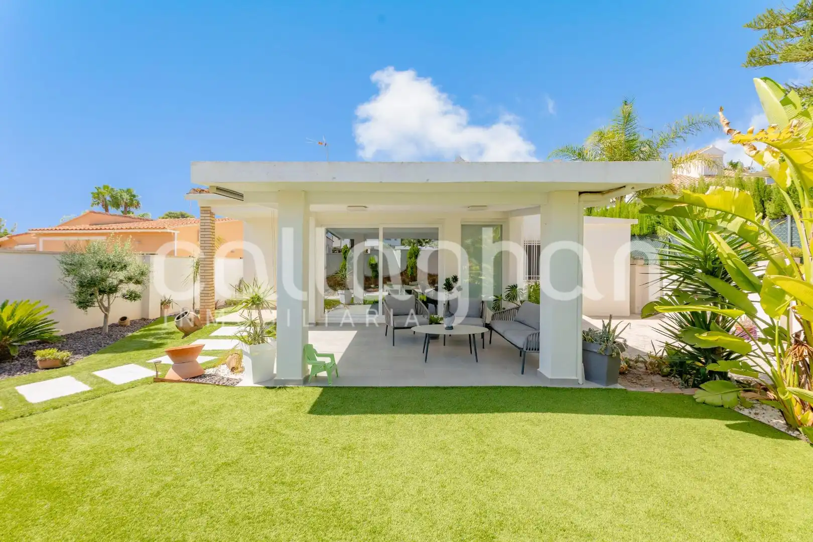 Terraza de Casa o chalet en venta en L'Eliana con Aire acondicionado, Calefacción y Piscina