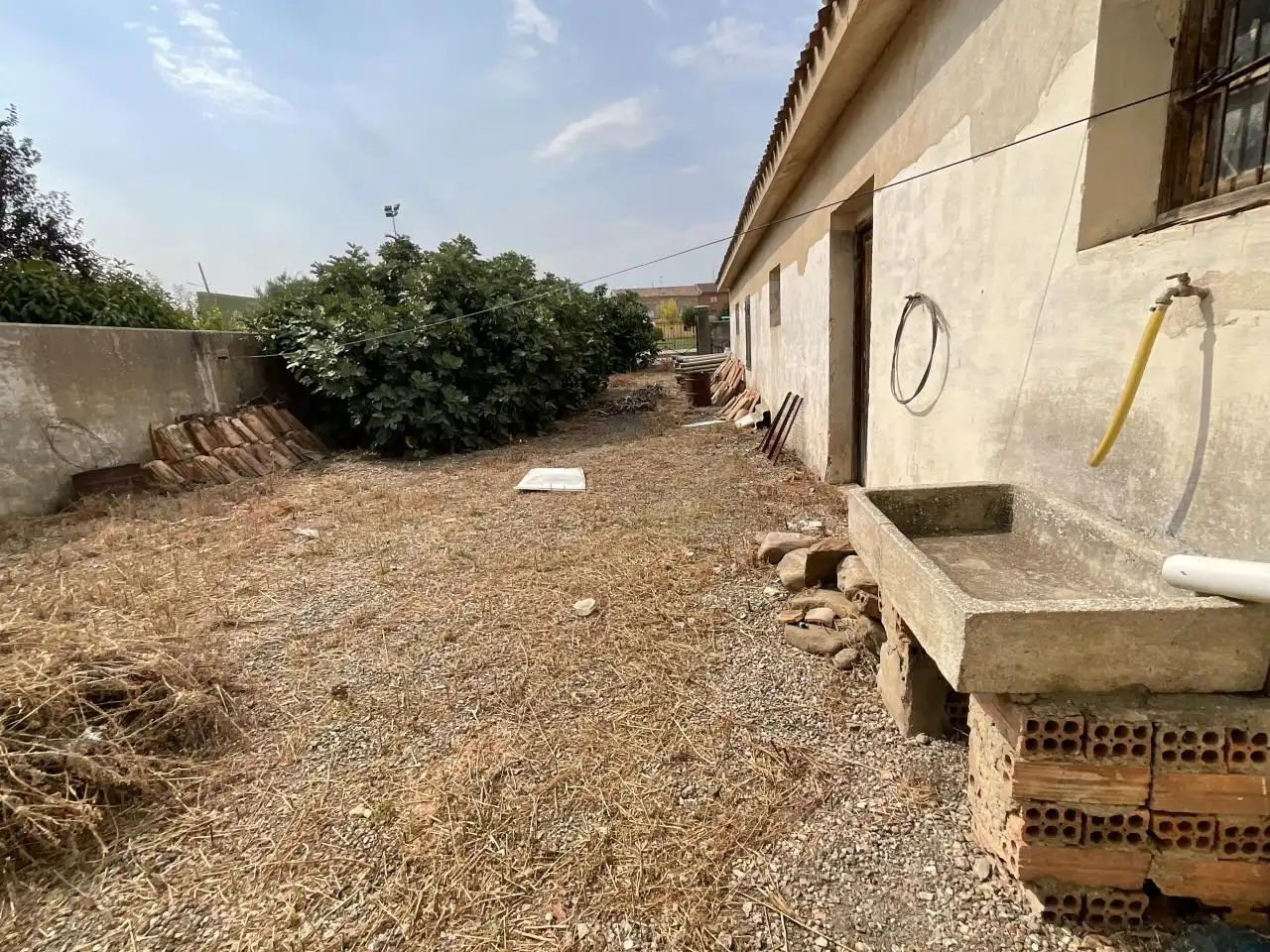 Houses for sale in Castildelgado  with Storage room and Furnished