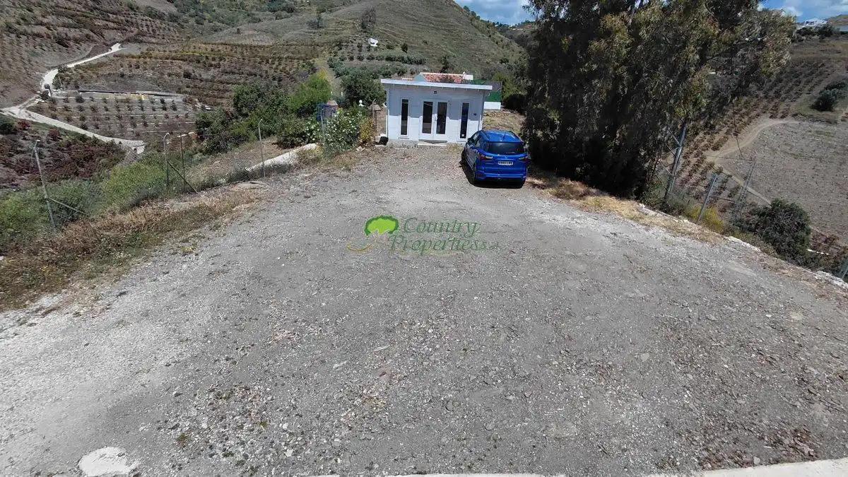 Finca rústica en venda en Vélez-Málaga amb Aire condicionat, Terrassa i Traster