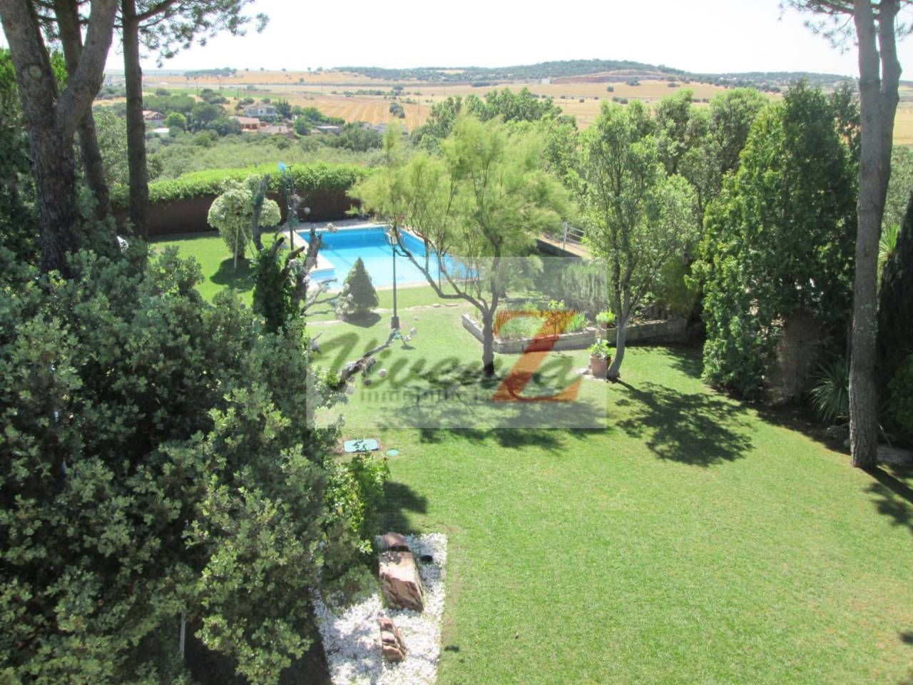 Jardí de Casa o xalet en venda en Perilla de Castro amb Terrassa