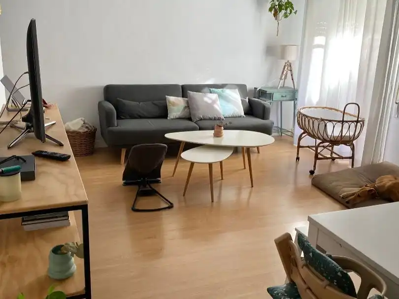 Sala d'estar de Pis en venda en  Zaragoza Capital amb Balcó