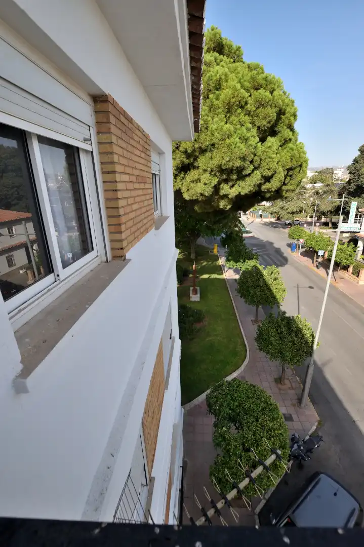 Terrassa de Pis en venda en Ronda amb Moblat, Forn i Rentadora