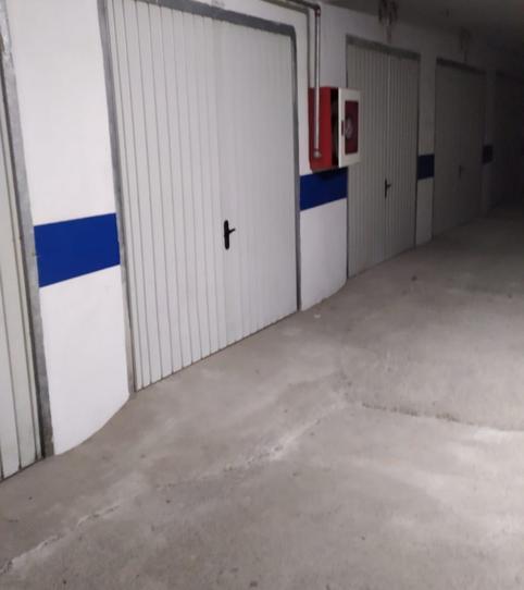 Foto 2 de Garatge en venda a N/a, Chaparil - Torrecilla - Punta Lara, Málaga