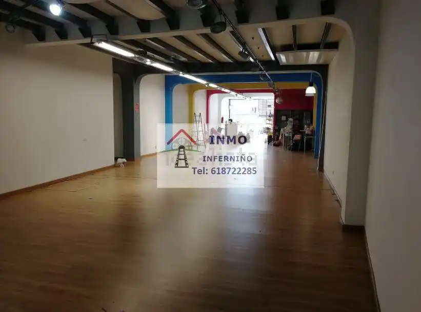 Business premises for sale in Porta Nova, imagen 3