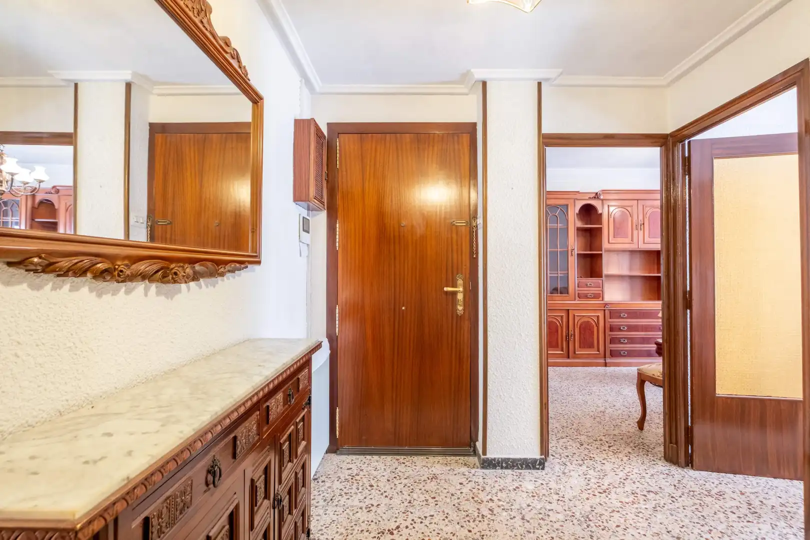 Piso en venta en Zaragoza con Calefacción, Terraza y Balcón