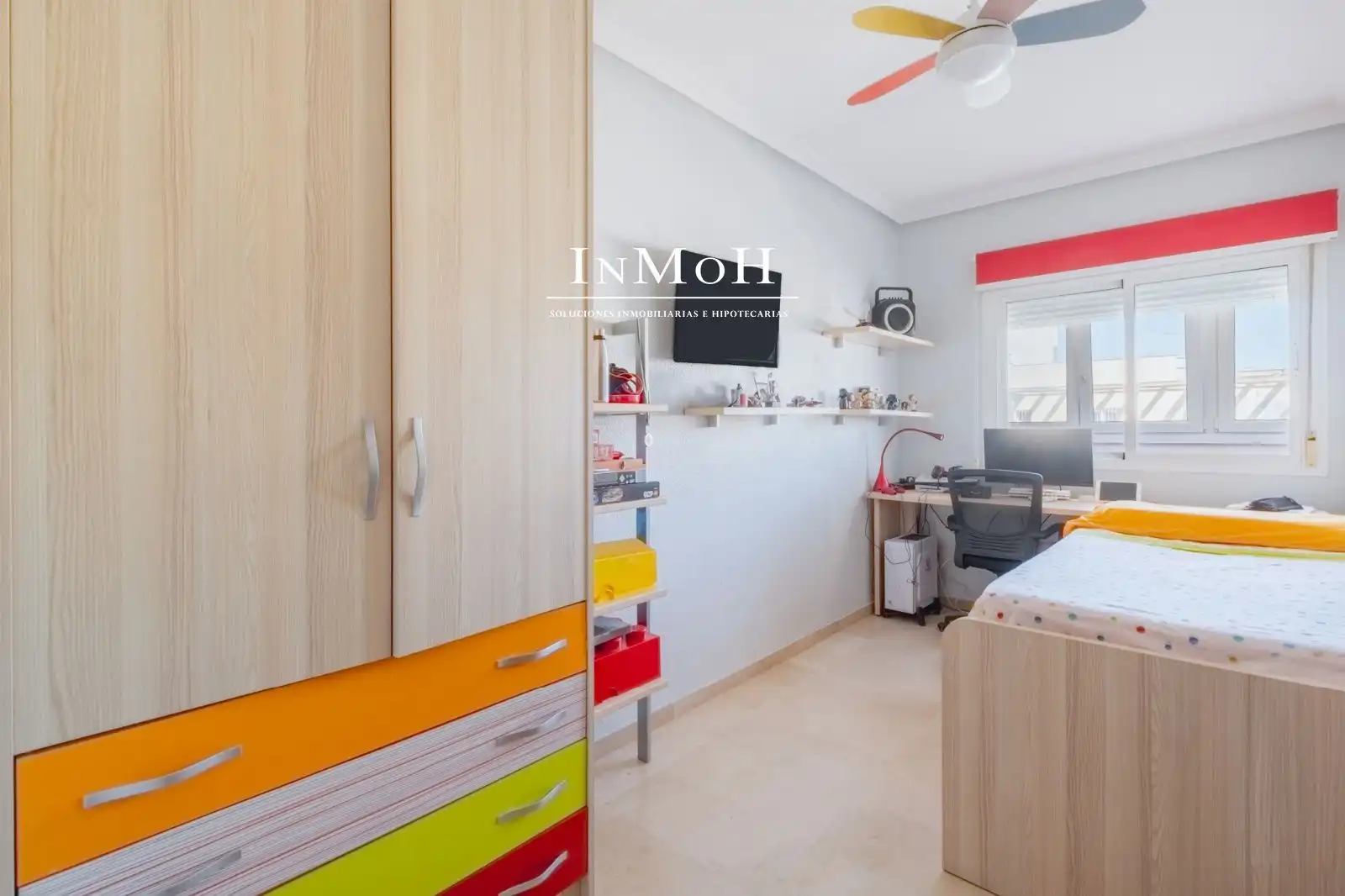Schlafzimmer von Wohnung zum Verkauf in Cádiz mit Klimaanlage, Heizung und Terrasse