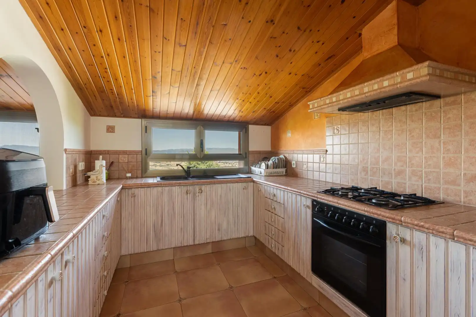 Cuina de Casa o xalet en venda en Sant Fruitós de Bages amb Aire condicionat, Calefacció i Jardí privat